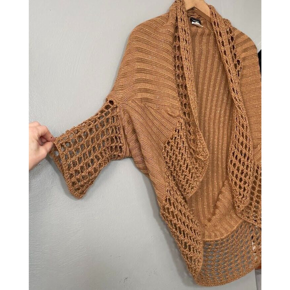 Vanity Size Medium Brown Gold Metallic Crochet Bolero Shrug Cardigan Boho Fairy - Picture 2 of 7